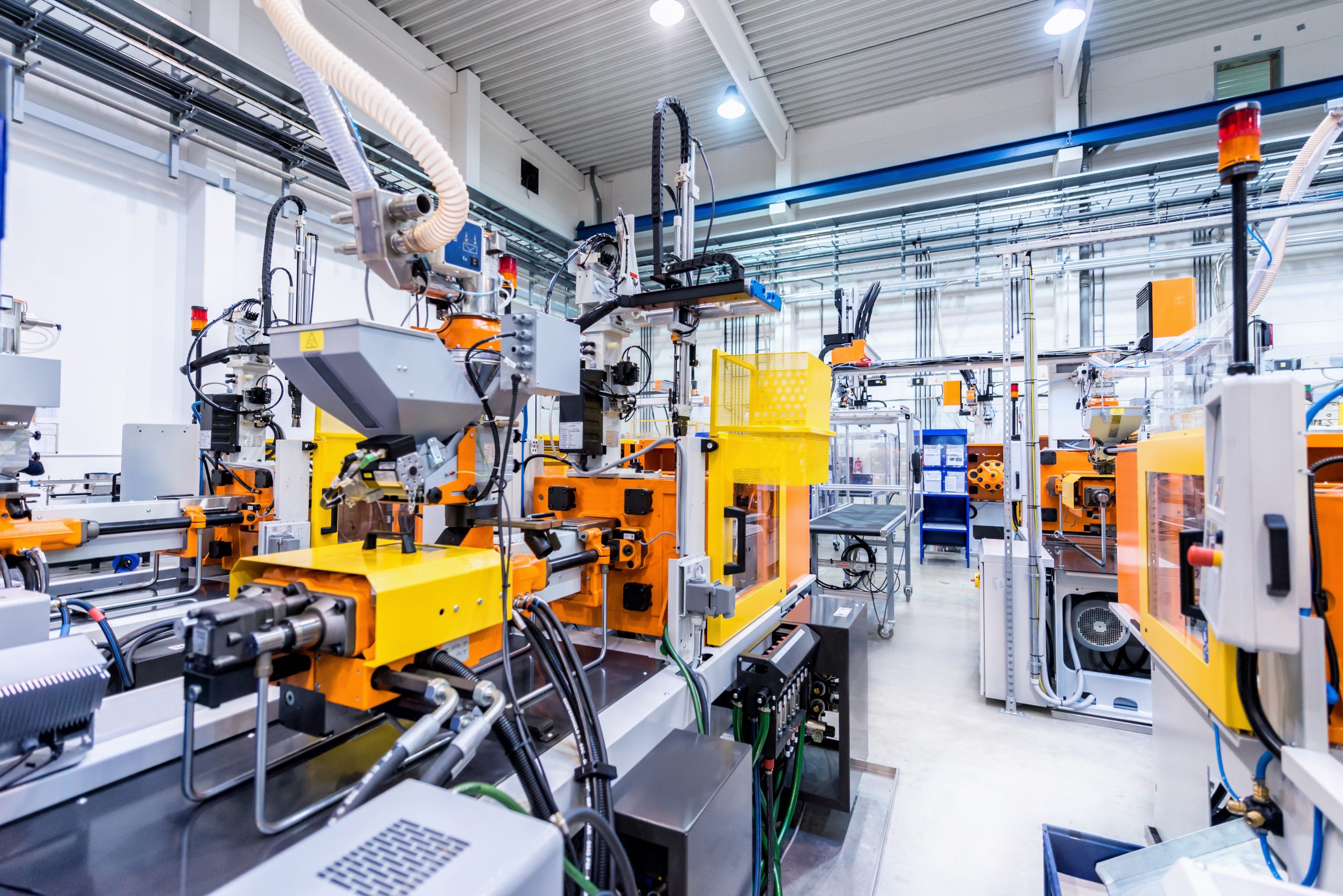 Industrielle Maschinen in Produktion — Headhunter & Personalberatung für Maschinenbauingenieure
